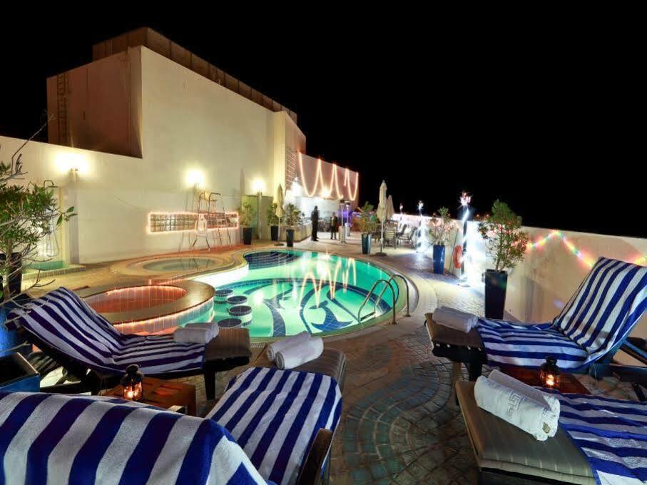 Howard Johnson Bur Dubaj Exteriér fotografie
